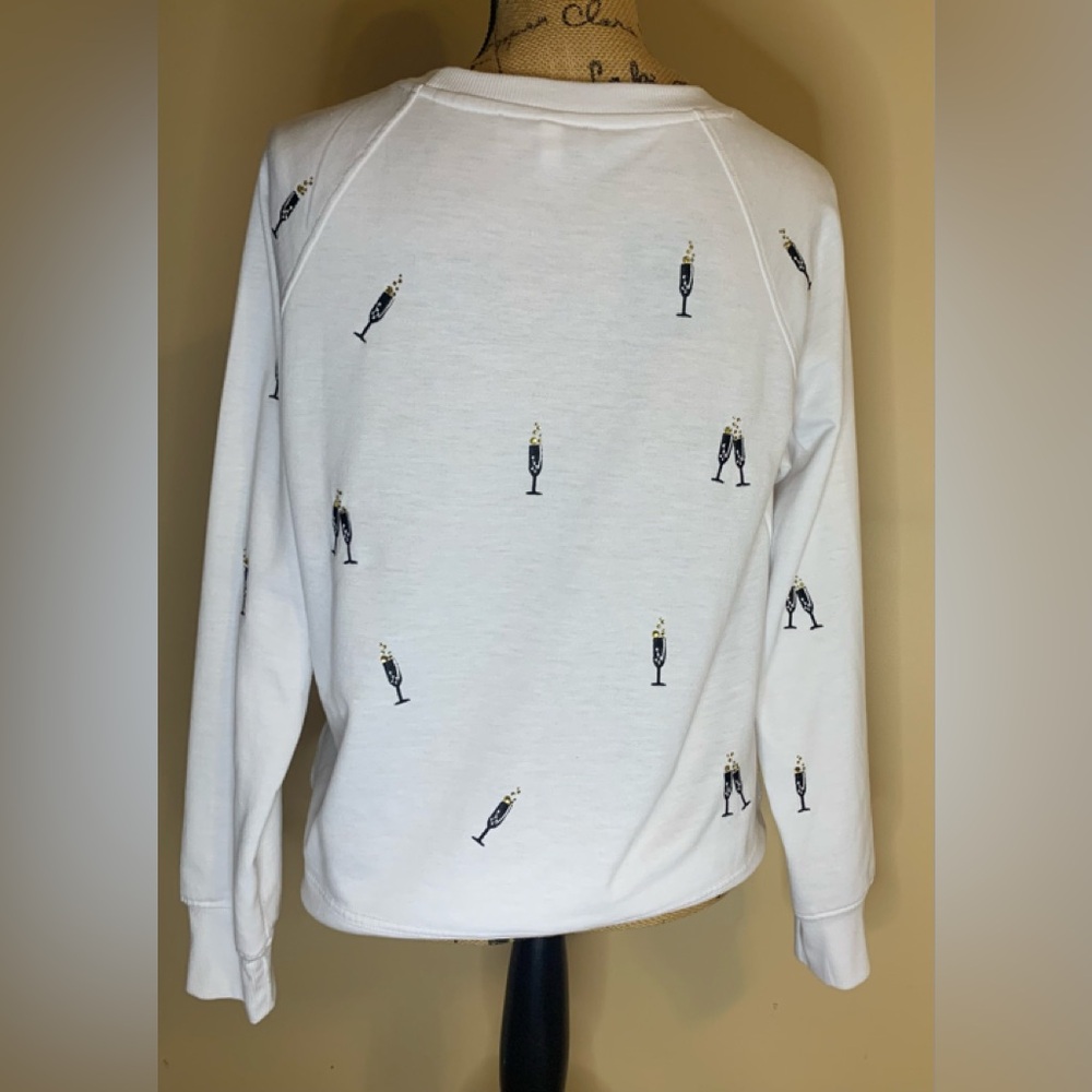 PHILOSOPHY ladies grayish white champagne decals sweatshirt Size S/P  VGUC - Picture 2 of 8